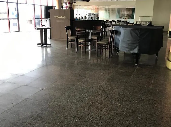 Flat Golden Beach - Piedade